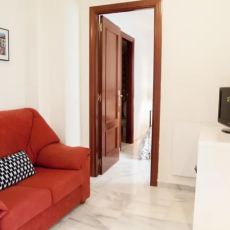 Fan Flat Rosaleda Apartment *