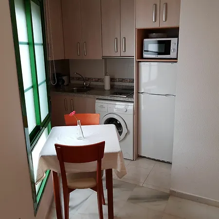 Apartment Fan Flat Rosaleda