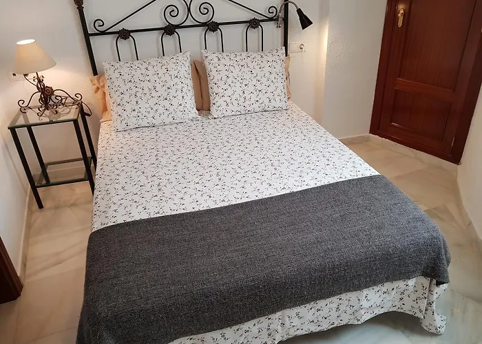 Fan Flat Rosaleda Apartamento Málaga